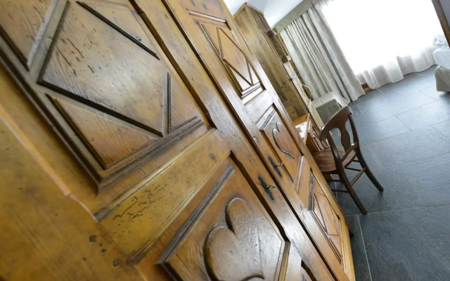 Mollino Rooms