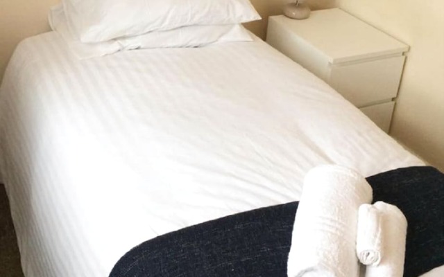 Poplar Grove Serviced Accommodation