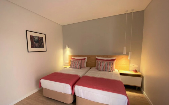 Cardeal Suites & Apartments
