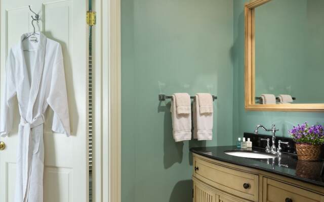 The Inn At Turkey Hill