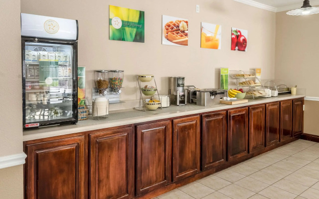 Quality Inn Gulf Shores Airport