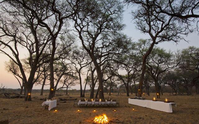 Hwange Safari Lodge