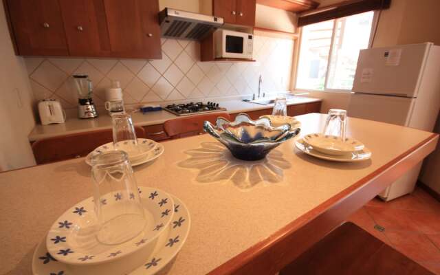 Alcazar Suites