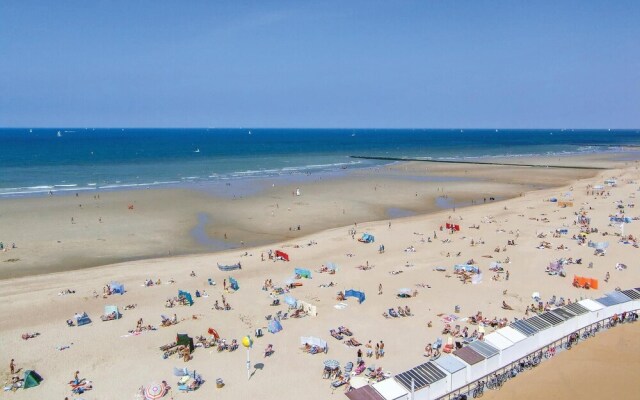 Beautiful Apartment in Oostende With 3 Bedrooms and Wifi