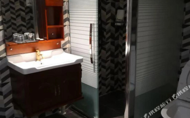 Edge Point Voice Intelligent Hotel