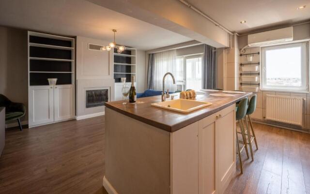 Central City View X1