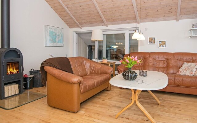 Stunning Holiday Home in Ebeltoft With Terrace