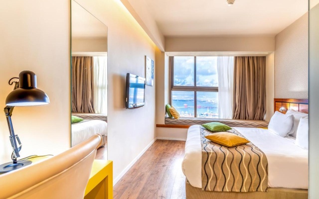 Отель Bay View Haifa