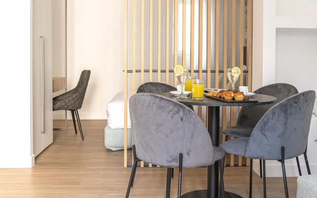 Phaedrus Living Deluxe Kriel Suites 102