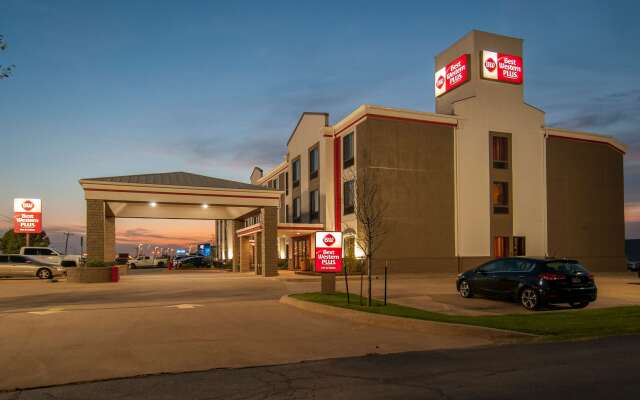 Best Western Plus Memorial Inn & Suites