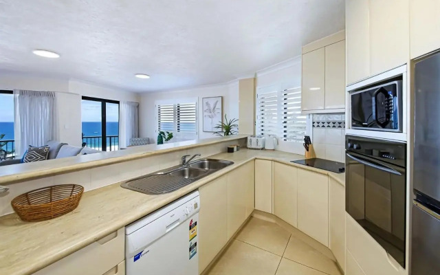 Unit 9 'The Rocks', Coolum Beach