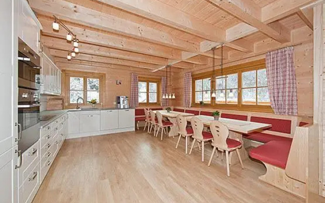 Harrys Chalet
