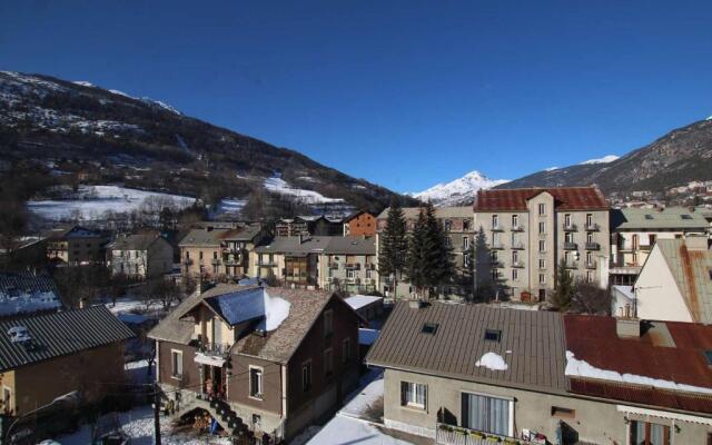 Appartement Briançon, 4 pièces, 12 personnes - FR-1-330C-118