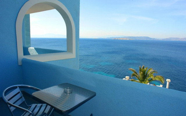 Mistral Apartments Aegina