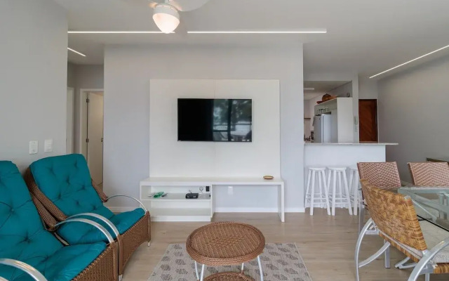 Beachfront Apartment With Island View Cca201