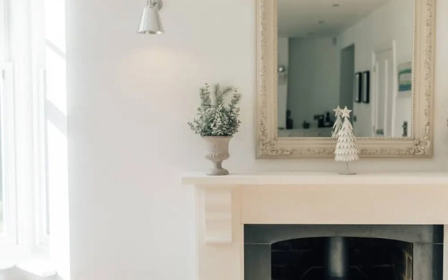 Woodvale Retreat - Sleeps 10