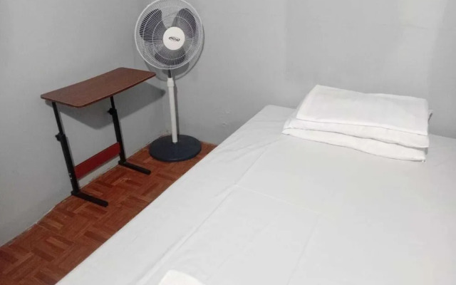 OYO 1169 Sky Infinity Inn