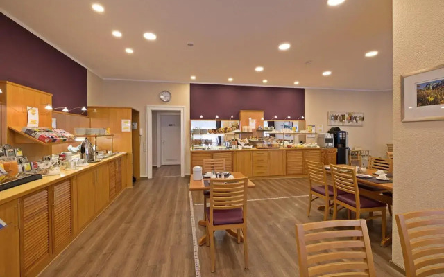 Best Western Central