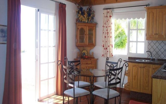 Casitas Maura