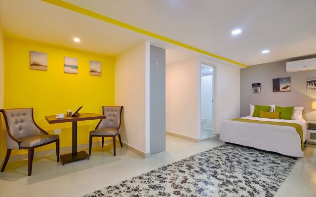 Room in Guest Room - Malecon Premium Plus