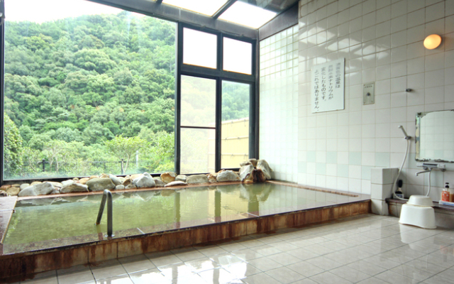 Tsurunoyu Onsen