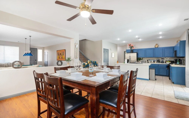 3000sqft House 8beds 3bath Pool Jacuzzi Bbqj
