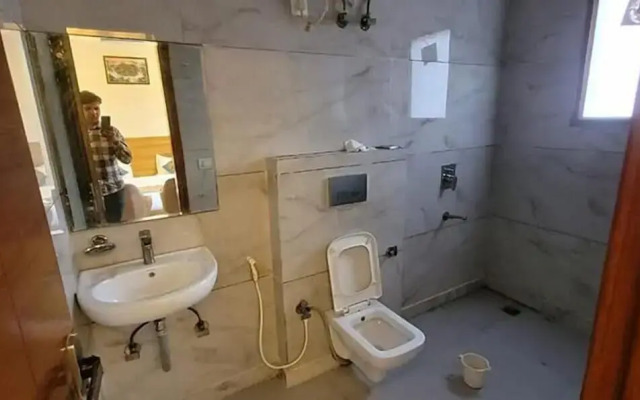 Fabhotel The Param Continental