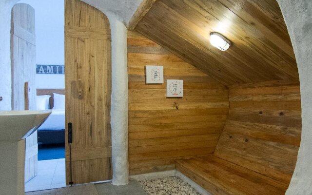 Sandalwood Boutique Hotel