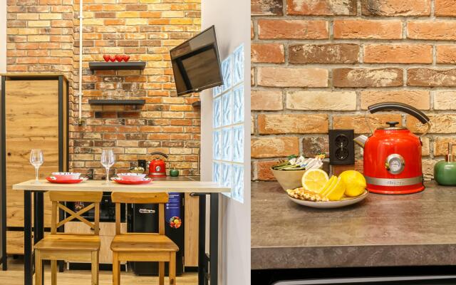 SeApart. На Большом 13 (бывш. Апартаменты на Большом проспекте Петроградской Стороны)