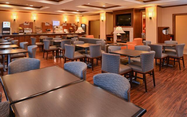 Holiday Inn Express Hotel & Suites Lancaster-Lititz by IHG