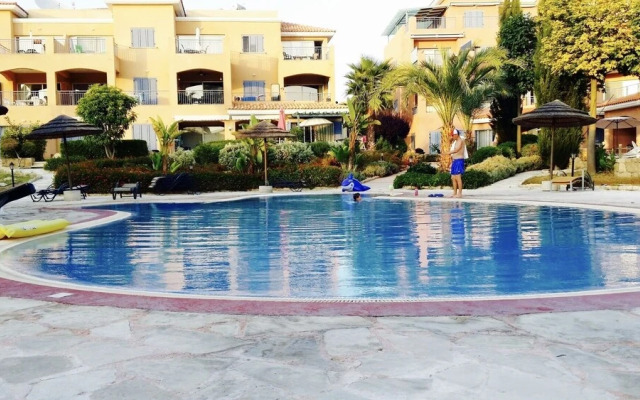Remarkable 1-bed Apartment Limnaria Gardens Paphos