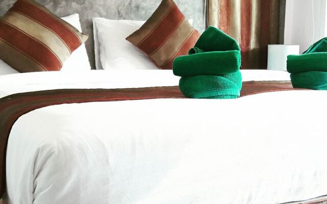 Popular Lanta Resort
