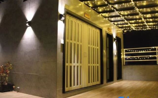 T-Moon Hotel (Nanmenwan)
