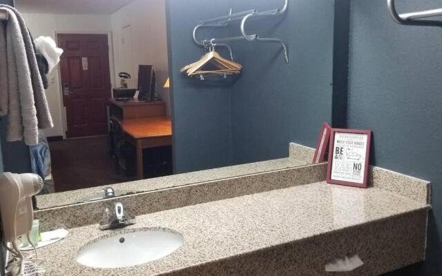 OSU King WI-FI Hotel 103 Booking