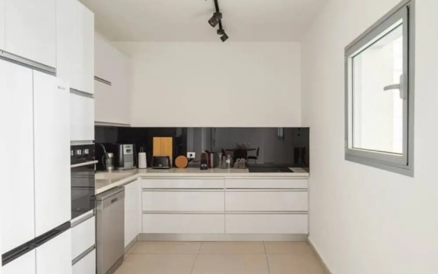 Luxury 3BR 32 Floor SeaView