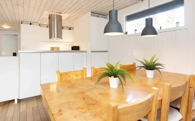 6 Person Holiday Home in Blokhus
