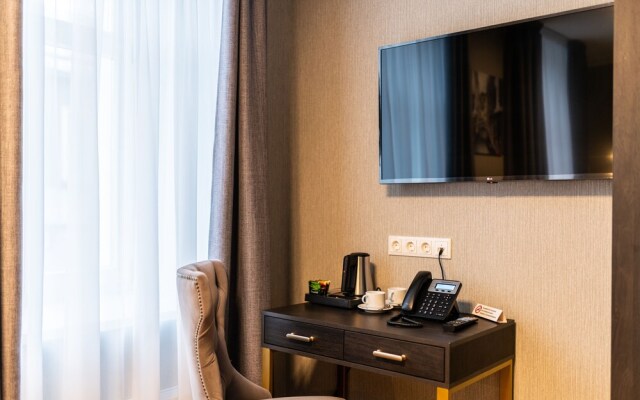 Old Riga Plaza Hotel