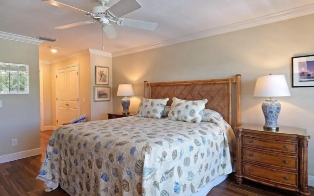 Surfside 12 C4