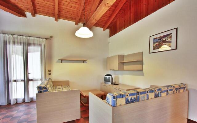 Villa White