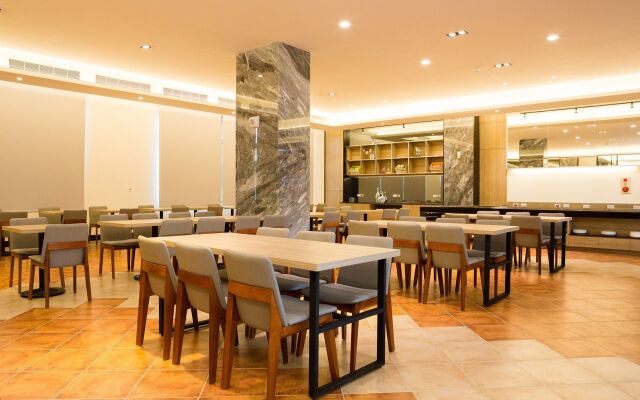 V-Hotel Vacation Hotel