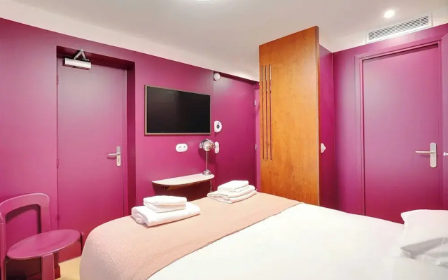 Intimate Studio - 2P - Republique