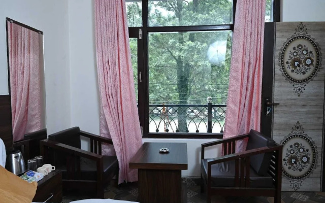 Akansha The Lake View