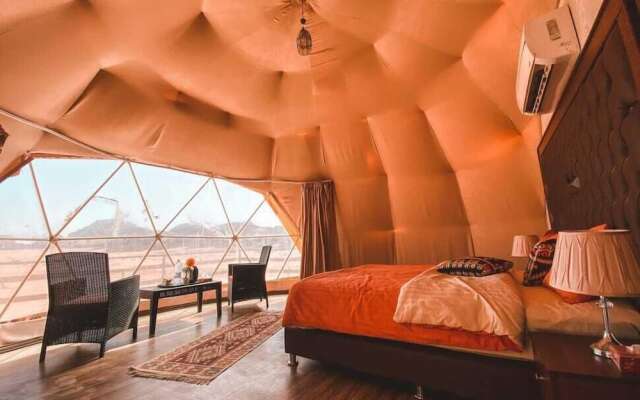 Sharah Luxury Camp