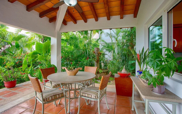 Ventanas al Mar 4 BR by Casago