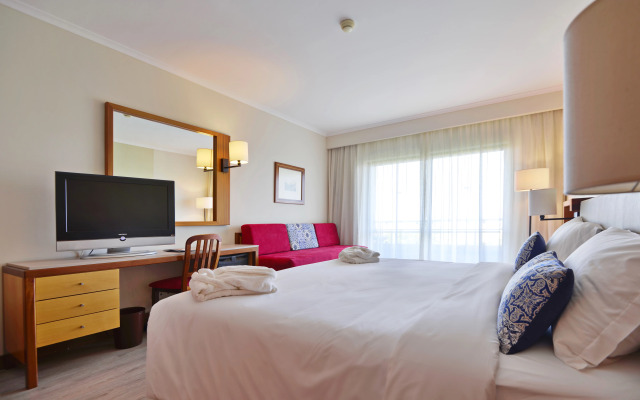 Holiday Inn Algarve Albufeira by IHG