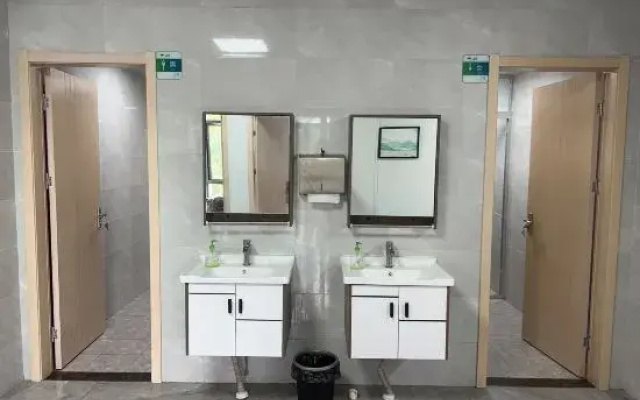 Wanfu Ecological Homestay (Yangzhou East Railway Station)