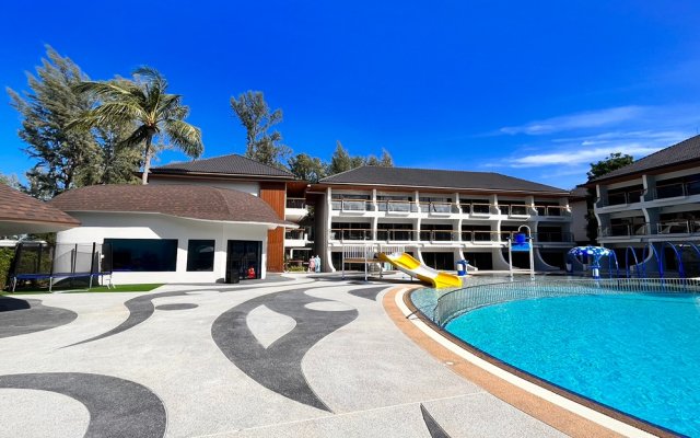 Amora Beach Resort Phuket