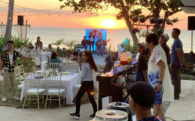 Hotel G Beach Resort and Restobar