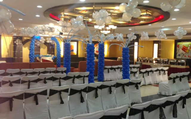 OYO Premium Near Fortis Faridabad