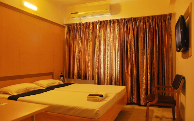 Nayagara Hotel